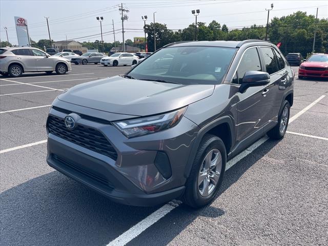 2022 Toyota RAV4 Hybrid XLE