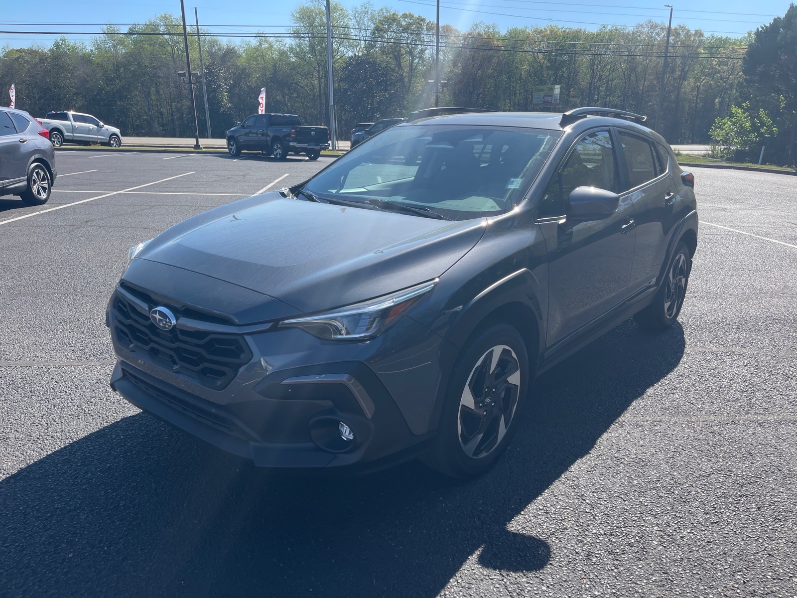 View vehicle photo 3