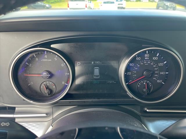 2024 Kia Carnival LX