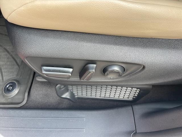 2023 Toyota Sienna XLE 8-Passenger