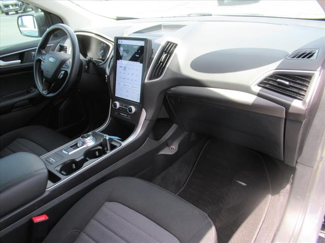 2021 Ford Edge SE
