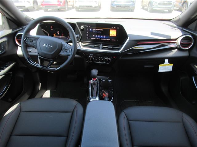 2025 Chevrolet Trax RS