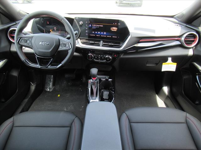 2025 Chevrolet Trax RS