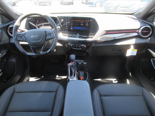 2025 Chevrolet Trax RS