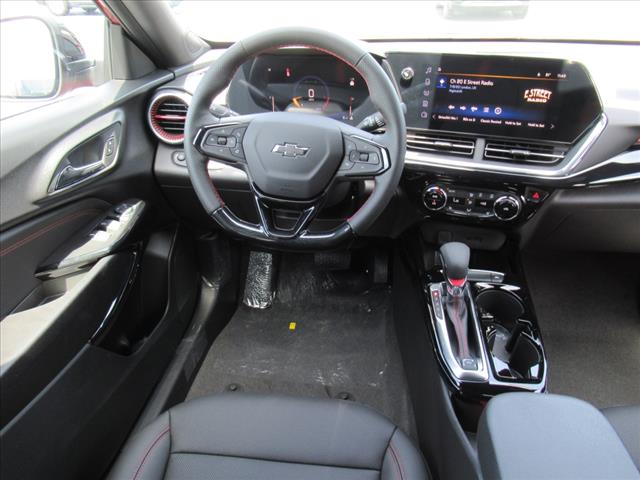 2025 Chevrolet Trax RS