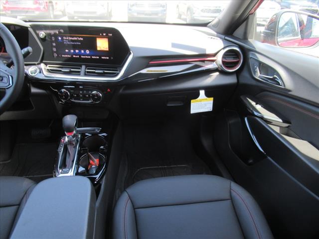 2025 Chevrolet Trax RS