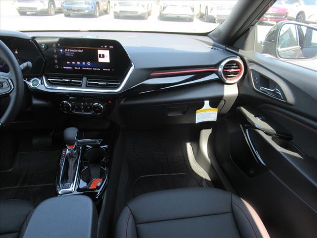 2025 Chevrolet Trax RS