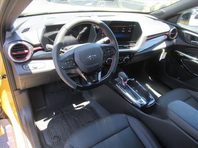 2025 Chevrolet Trax RS