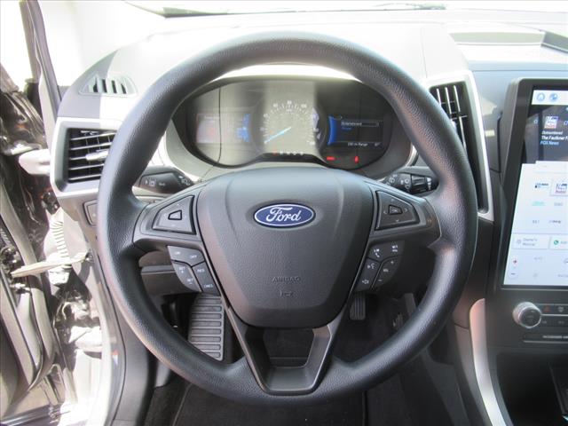 2021 Ford Edge SE