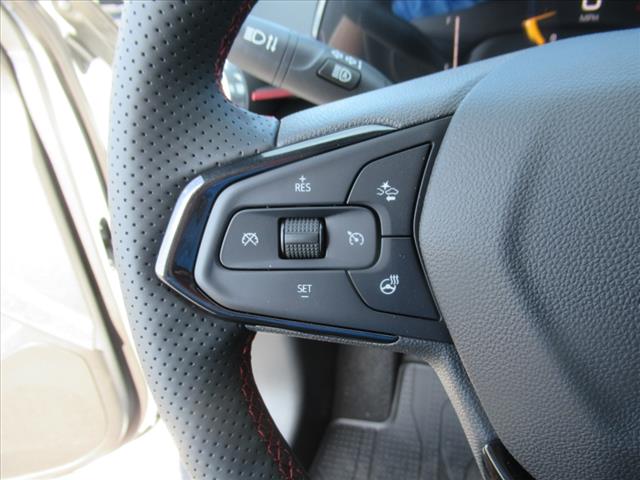 2025 Chevrolet Trax RS