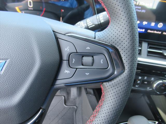 2025 Chevrolet Trax RS