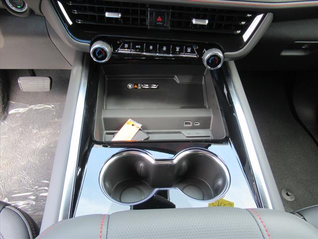 2025 Chevrolet Suburban RST