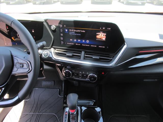 2025 Chevrolet Trax RS