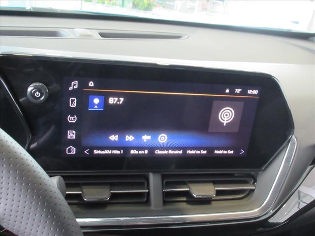 2025 Chevrolet Trax RS
