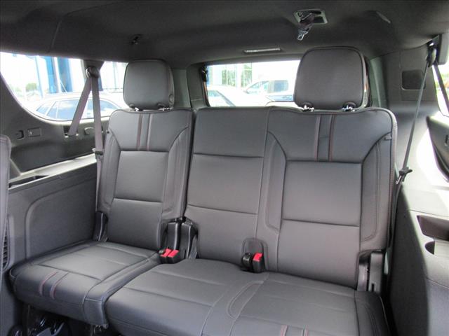 2025 Chevrolet Suburban RST