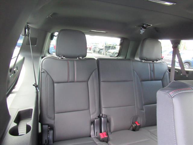 2025 Chevrolet Suburban RST