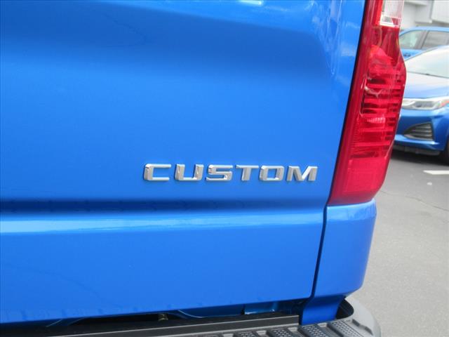 2025 Chevrolet Silverado 1500 Custom