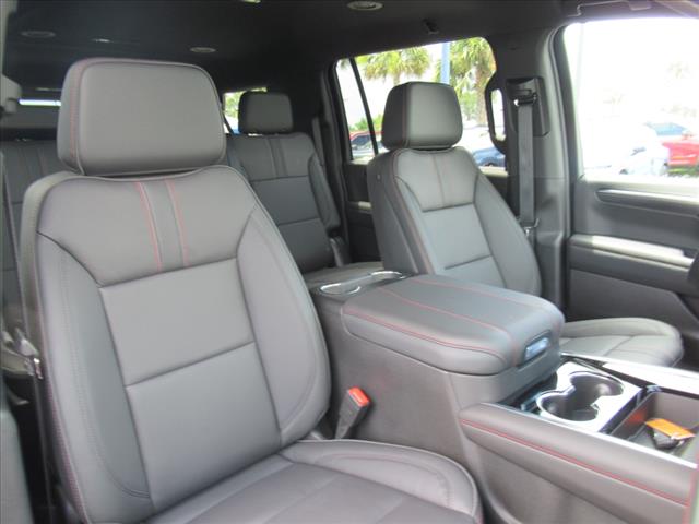 2025 Chevrolet Suburban RST