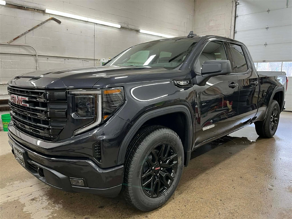2026 GMC Sierra 1500 Elevation Standard