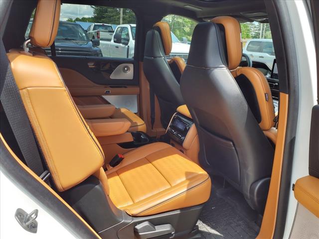 2023 Lincoln Aviator Black Label