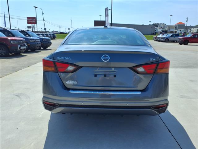 2022 Nissan Altima 2.5 SV