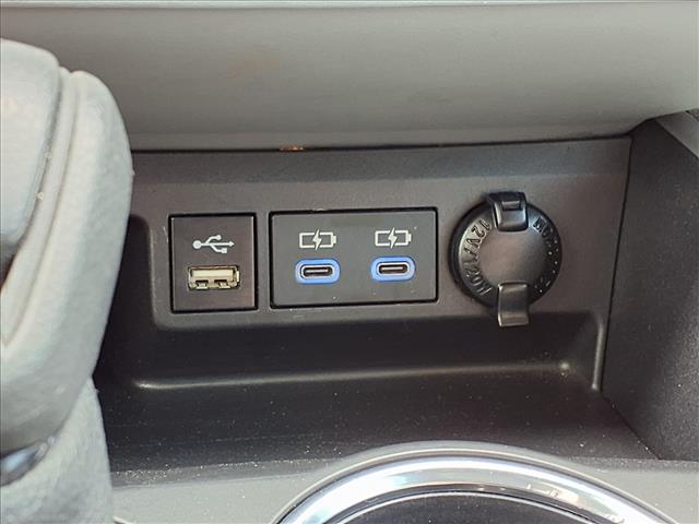 2022 Toyota Highlander L