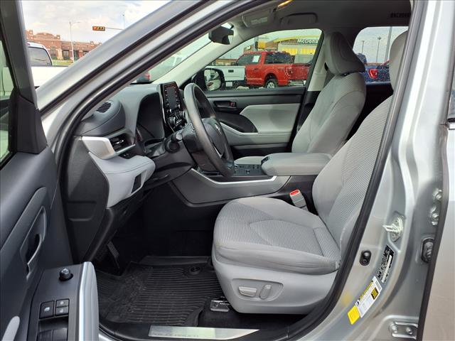 2022 Toyota Highlander L