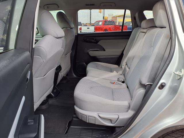 2022 Toyota Highlander L