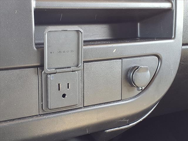 2023 GMC Savana 2500