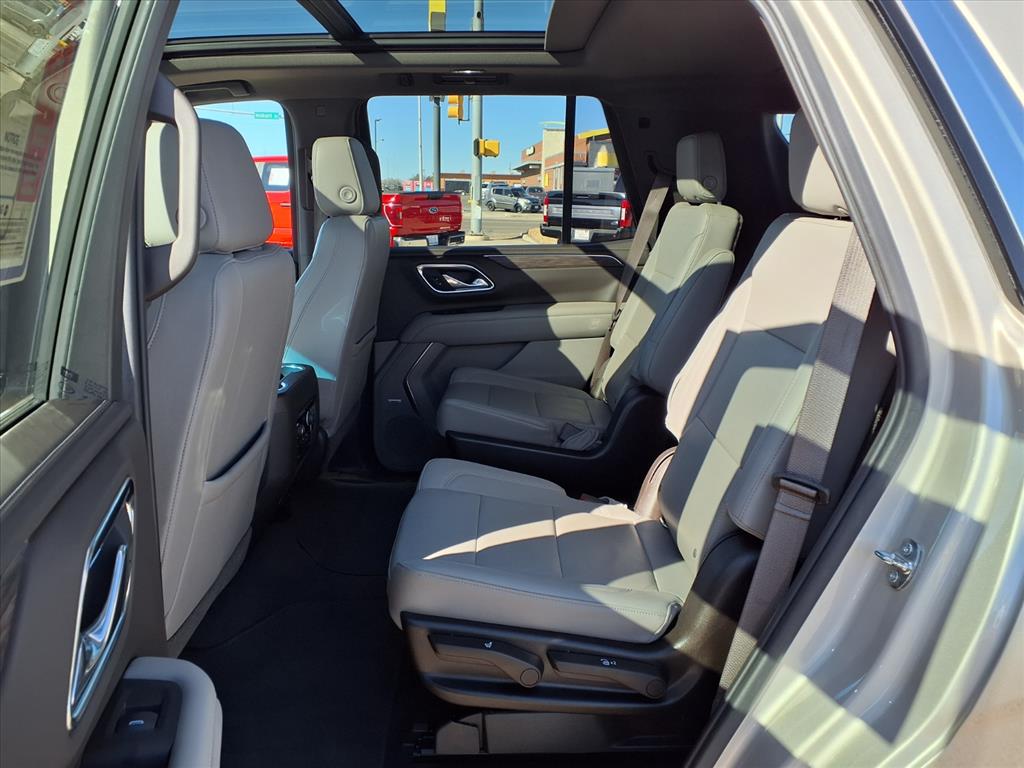 2021 Chevrolet Tahoe LT - Photo 16