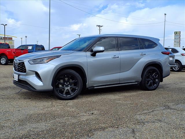 2022 Toyota Highlander L