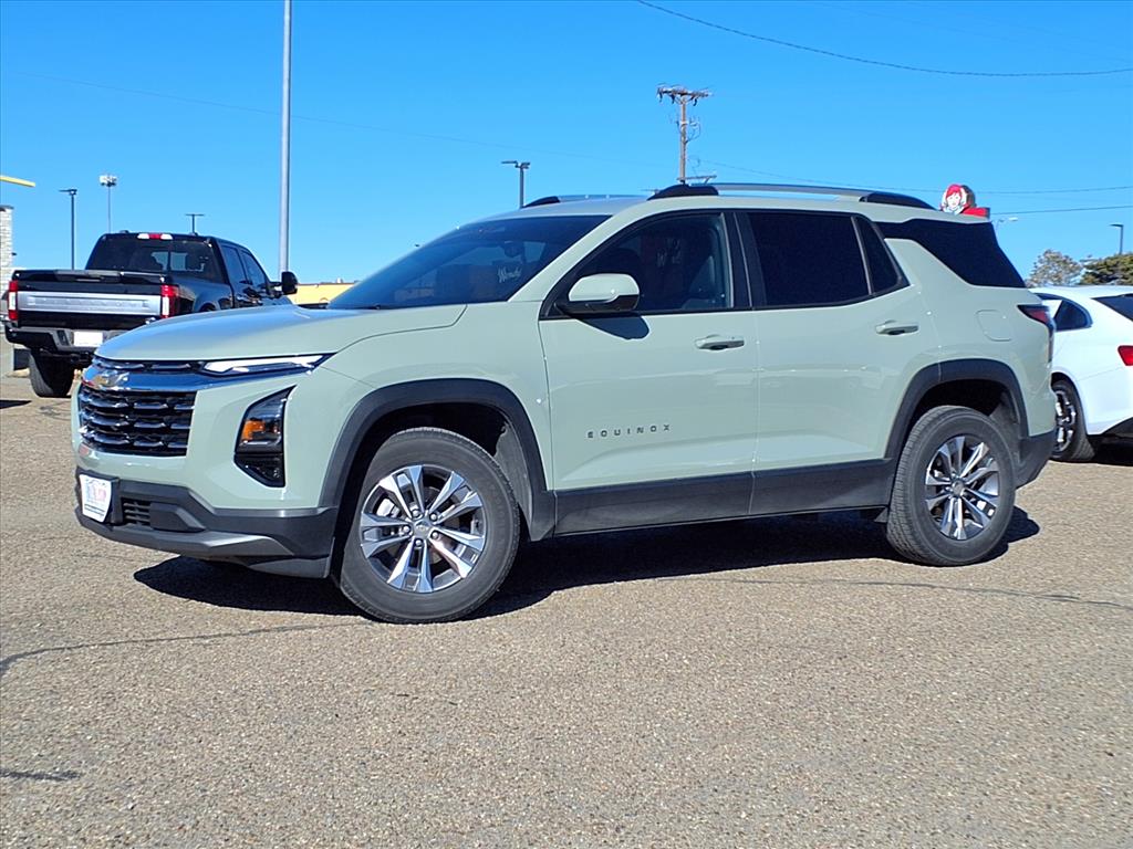2025 Chevrolet Equinox LT - main photo
