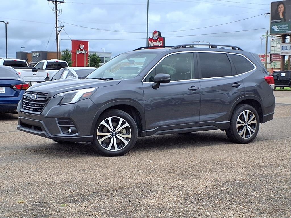 2024 Subaru Forester Limited - main photo