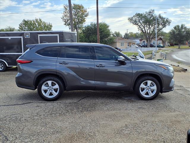 2022 Toyota Highlander L