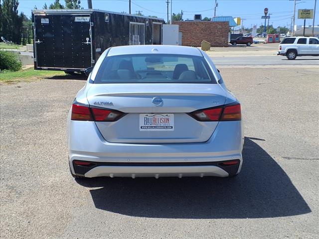 2021 Nissan Altima 2.5 SV