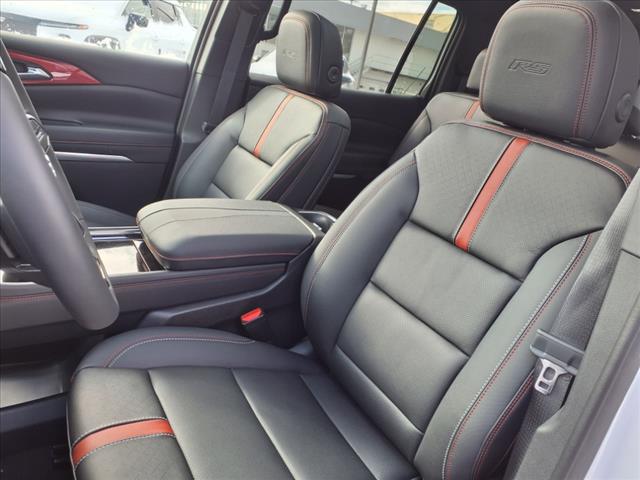2025 Chevrolet Traverse RS