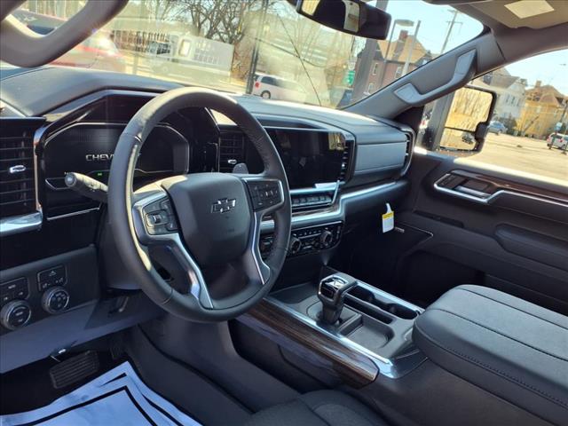 2025 Chevrolet Silverado 1500 RST