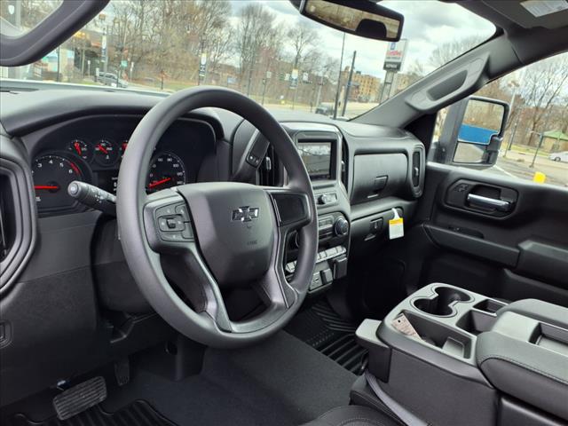 2025 Chevrolet Silverado 2500HD Custom