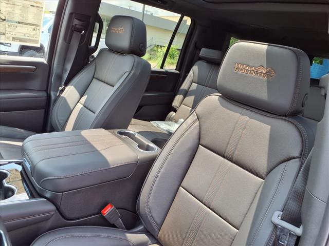 2025 Chevrolet Suburban High Country