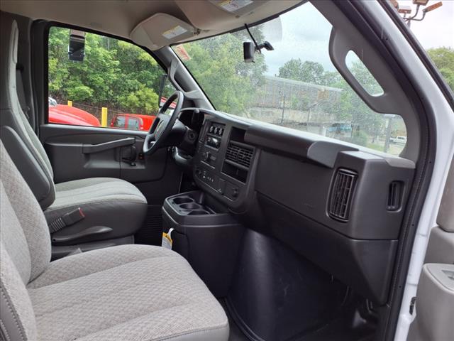 2025 Chevrolet Express 
