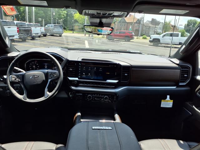 2025 Chevrolet Silverado 3500HD High Country