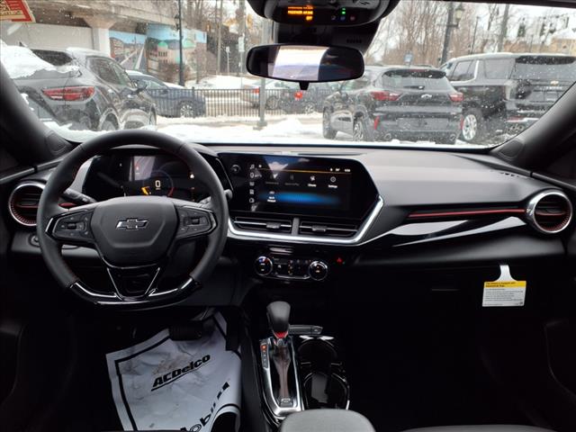 2025 Chevrolet Trax RS