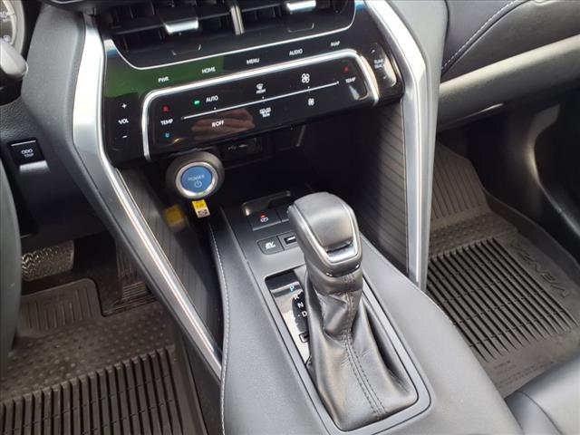 2022 Toyota Venza XLE