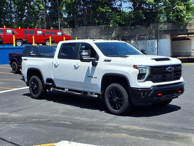 2025 Chevrolet Silverado 3500HD LT