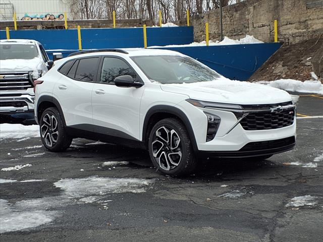 2025 Chevrolet Trax RS