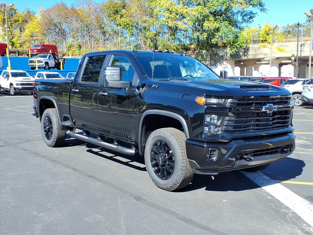 2026 Chevrolet Silverado 2500HD Custom