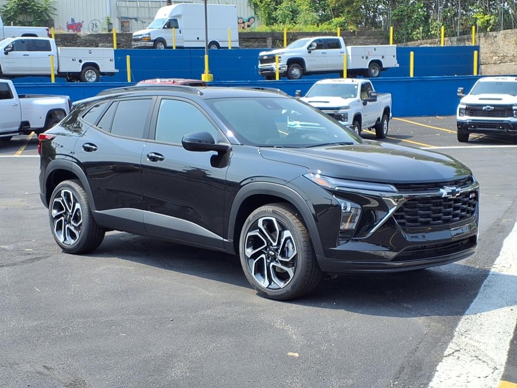 2025 Chevrolet Trax RS