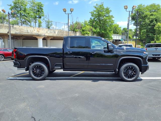 2025 Chevrolet Silverado 3500HD High Country
