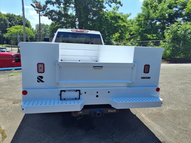 2025 Chevrolet Silverado 3500HD CC Work Truck