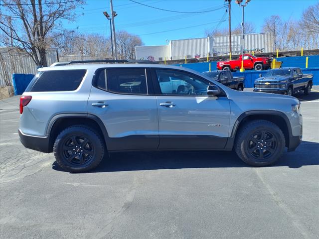 2023 GMC Acadia AT4